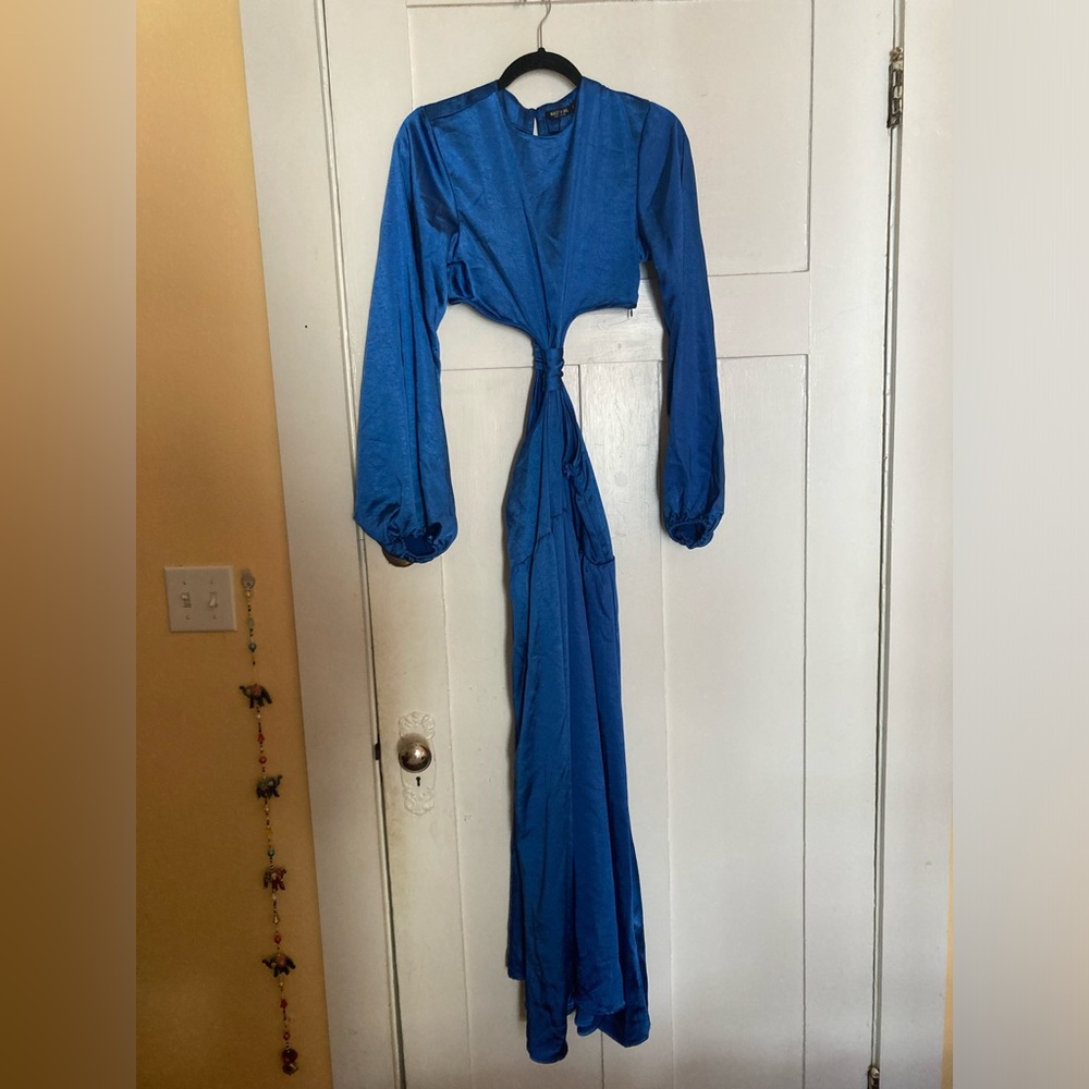 NWT Nasty Gal Satin High Neck Cut Out Maxi Dress in Cobalt Size UK 10 / US 6 - Picture 2 of 8